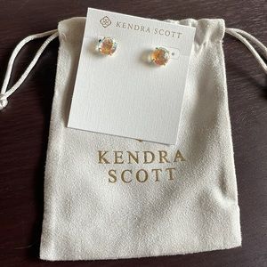 Kendra Scott- Jolie stud earrings